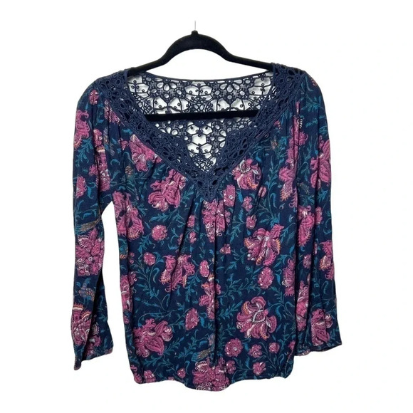 0600. Lucky BRAND KATIE FLORAL TOP SIZE XSMALL FLORAL PATTERN WITH CROCHET NECK - Picture 4 of 12